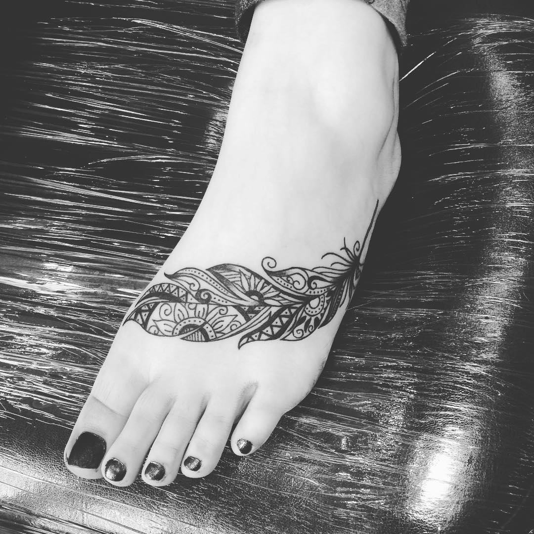  feather tattoos for foot