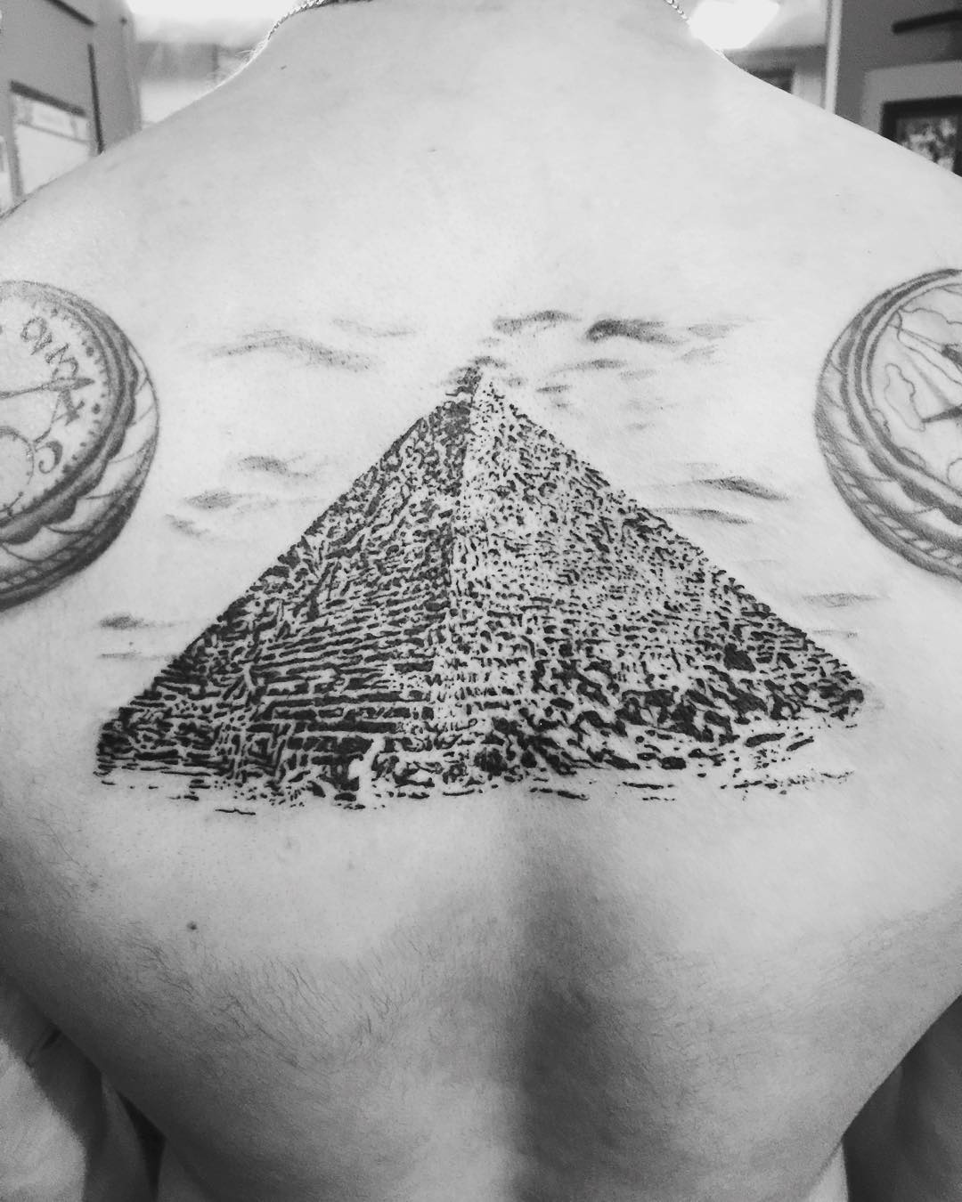 18 Refreshing Pyramid Tattoos To Try