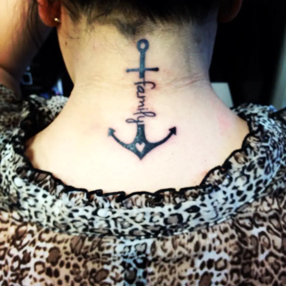 anchor tattoos on neck