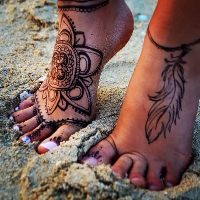 henna feather tattoo on foot