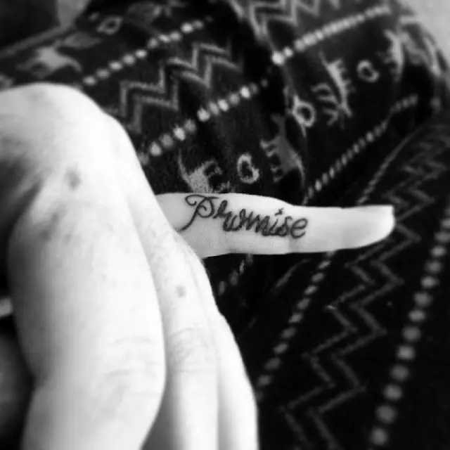 pinky promise tattoo example