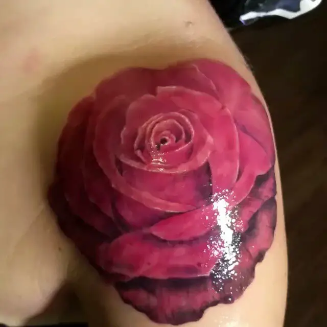 shoulder rose tattoos for women