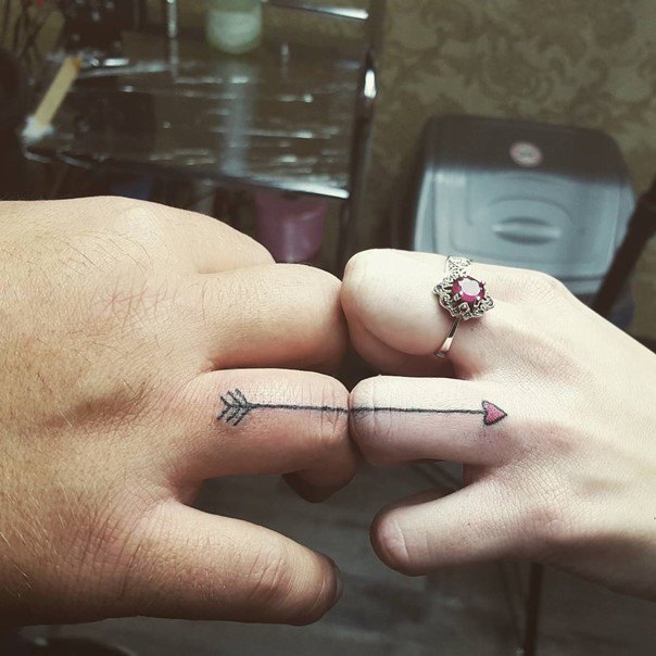 arrow wedding ring tatoo
