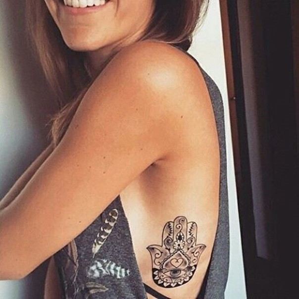 hamsa hand tattoos-21