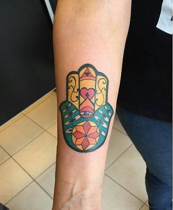 hamsa hand tattoos-6