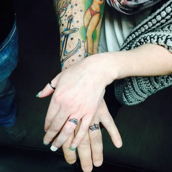 35 Sweet Simple Wedding Band Tattoos