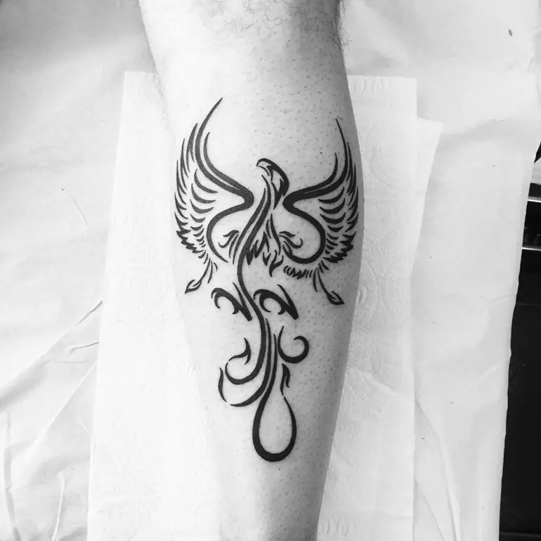 phoenix-tattoo-tribal-on-calf