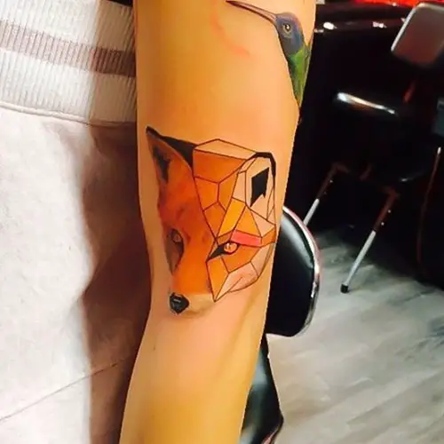 red-fox-head-tattoo-design-geometric