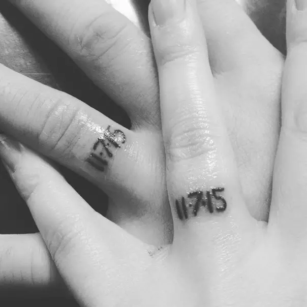 wedding band tattoos with date