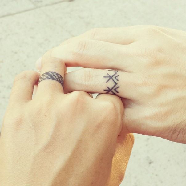 wedding ring tattoo-3