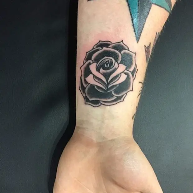Black Rose Tattoo-11