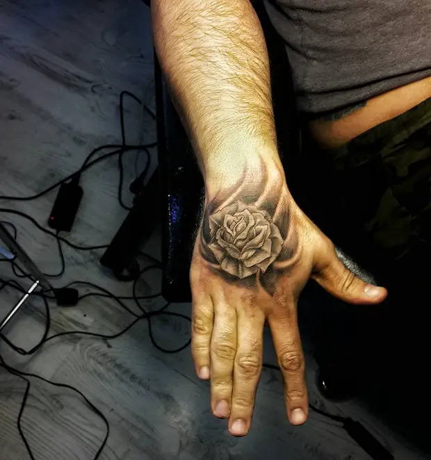 Black Rose Tattoo-4