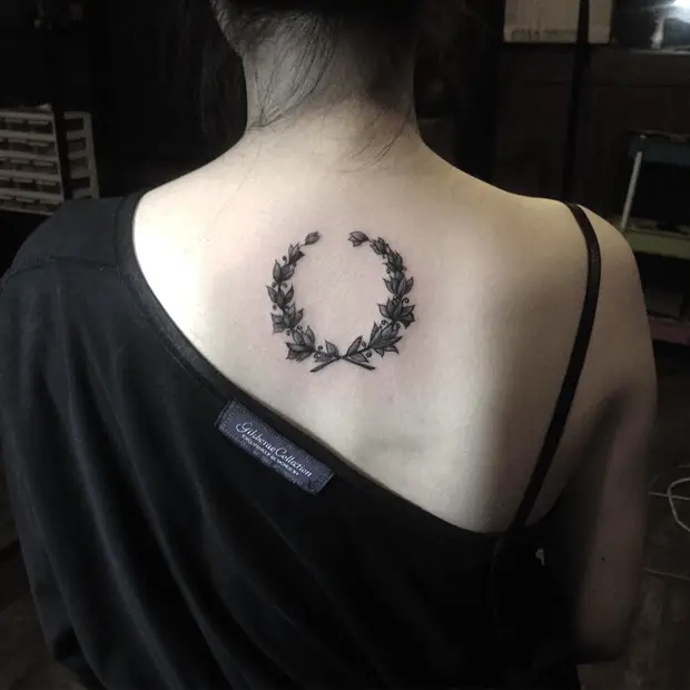 laurel wreath tattoo-21