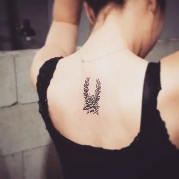 laurel wreath tattoo-9