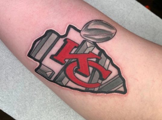 Chiefs arrowhead tattoos