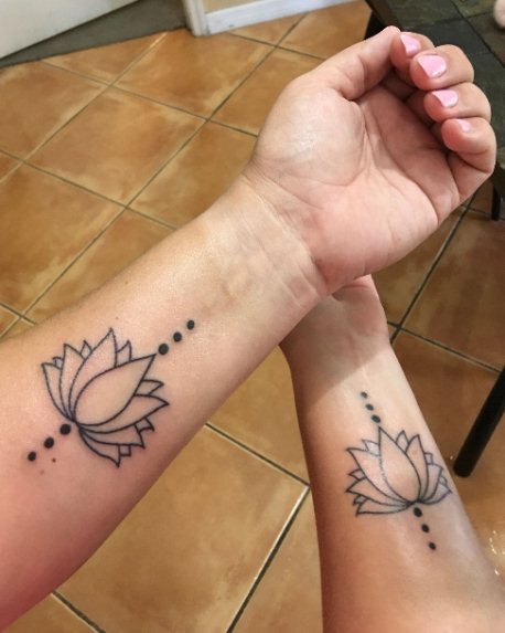 Unique mother daughter tattoo ideas