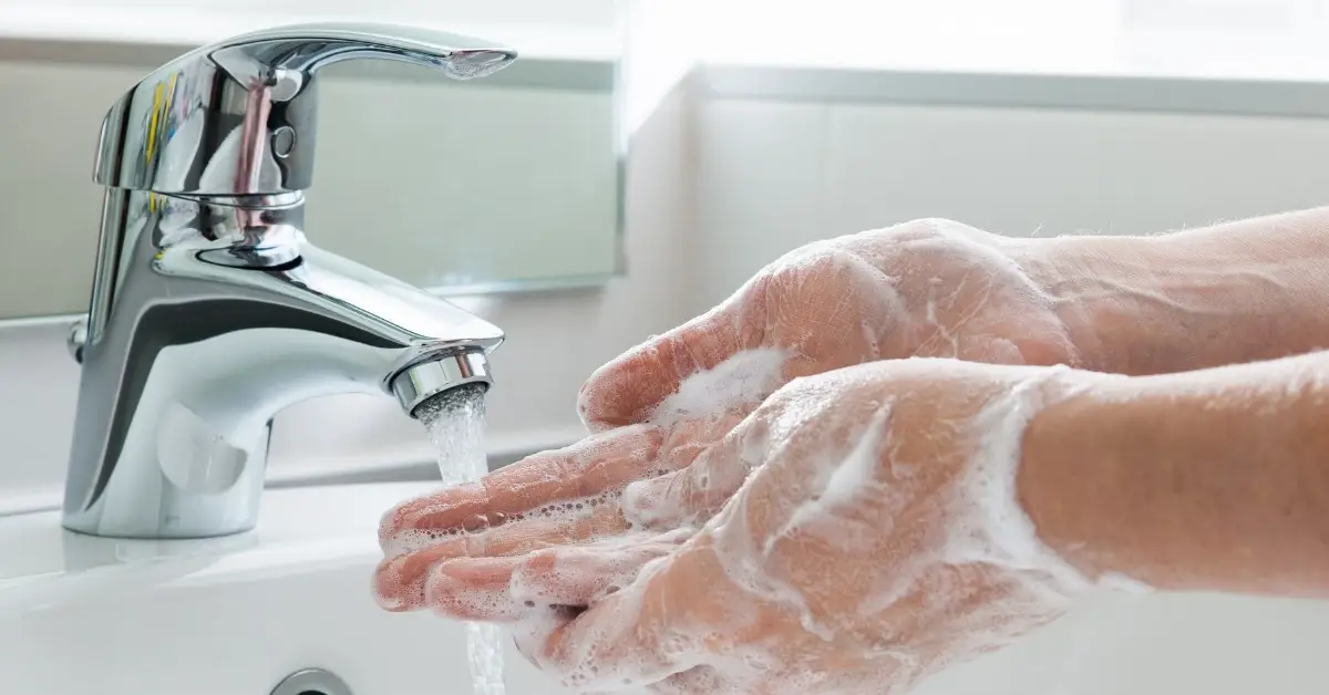 washing hands before tattooing